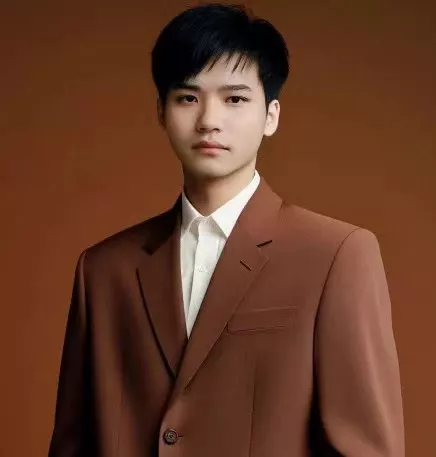 宏泽